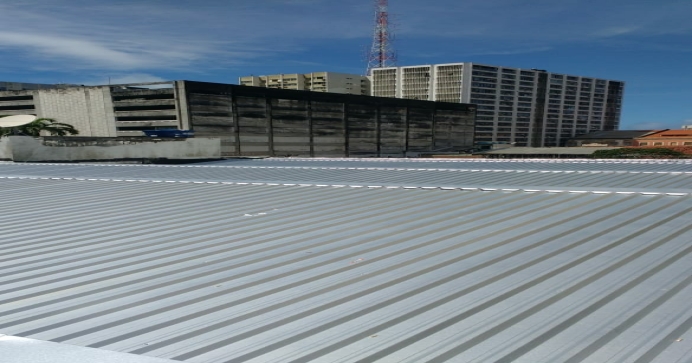 Construção de Cobertura Metálica