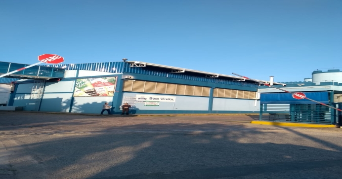 Construção de Cobertura Metálica