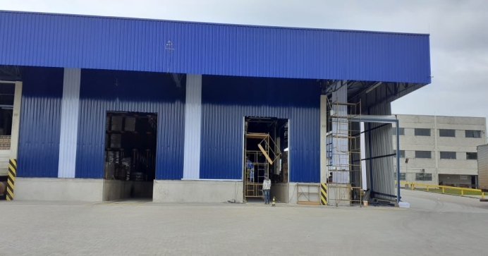 Construção de Cobertura Metálica