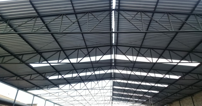 Construção de Cobertura Metálica
