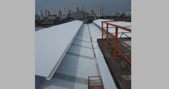 Construção de Cobertura Metálica