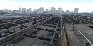 Construção de Telhado e Cobertura Industrial